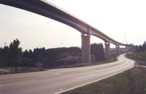 KonstruktionsgruppeBauenKonstanz-Straßenbrücken-Gauchachtalbrücke1